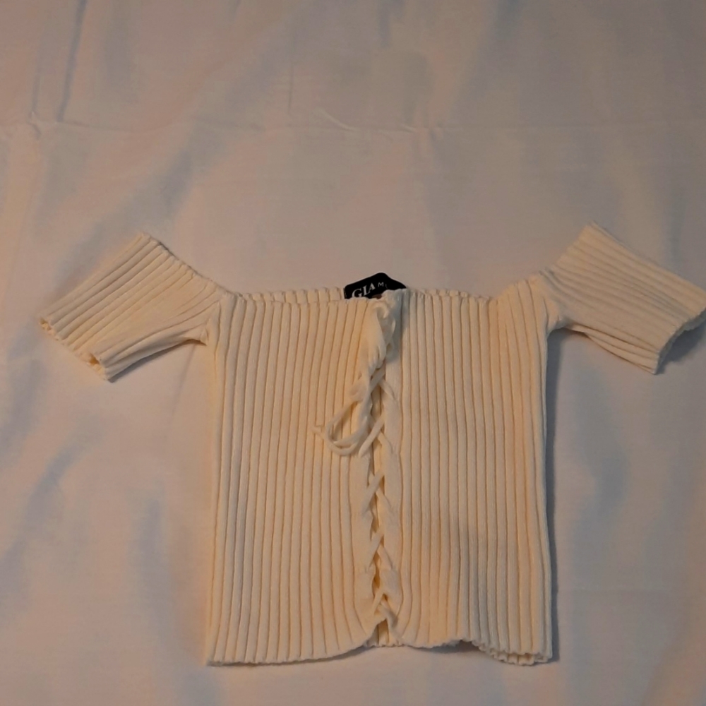 Gia monae small elastic top